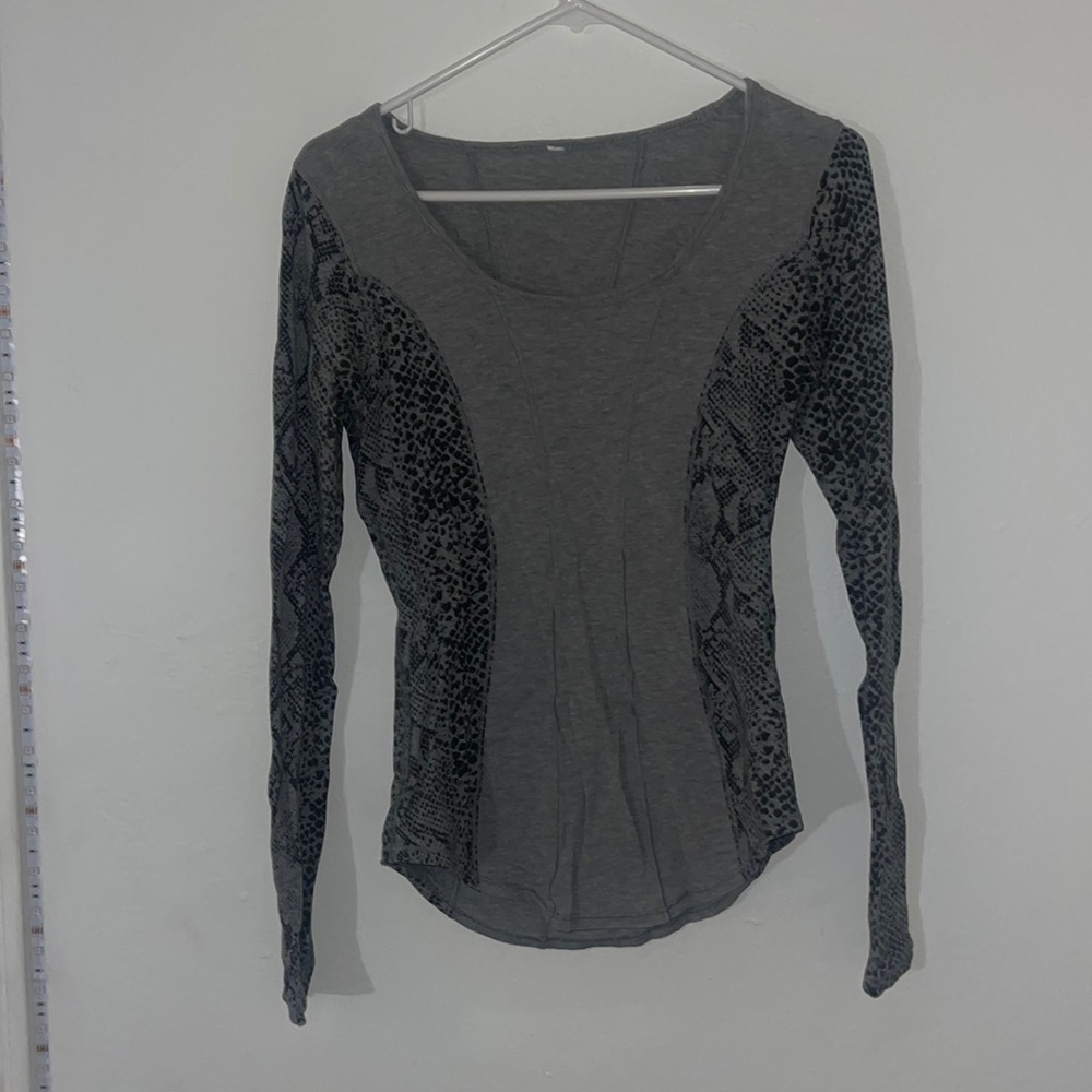 Vintage LuluLemon long sleeve